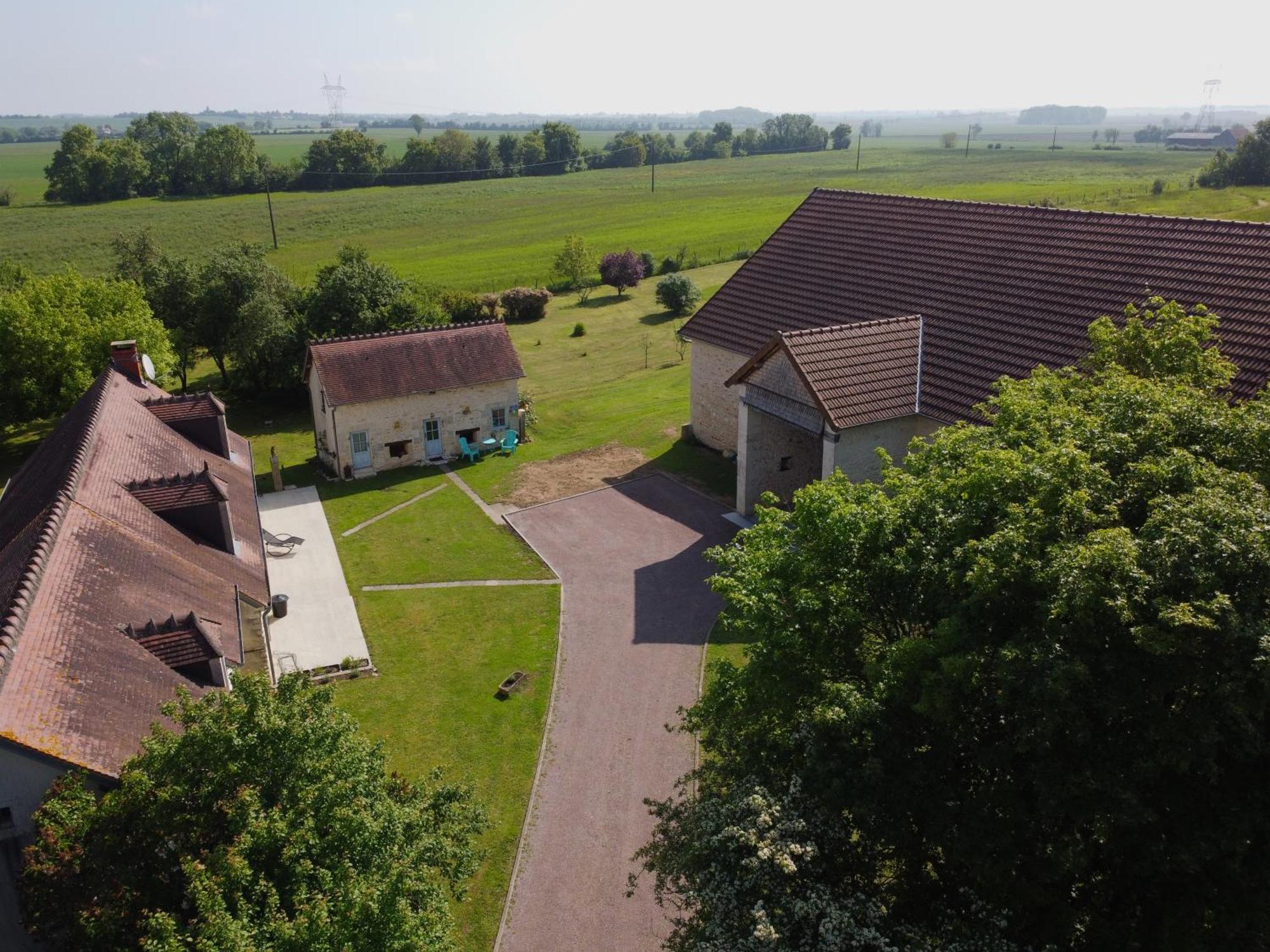La Chaume De Conde Hotel La Celle-Conde ภายนอก รูปภาพ